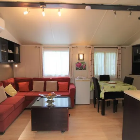 Camping Les Pins Maritimes Mobil 173 Camping Hyères